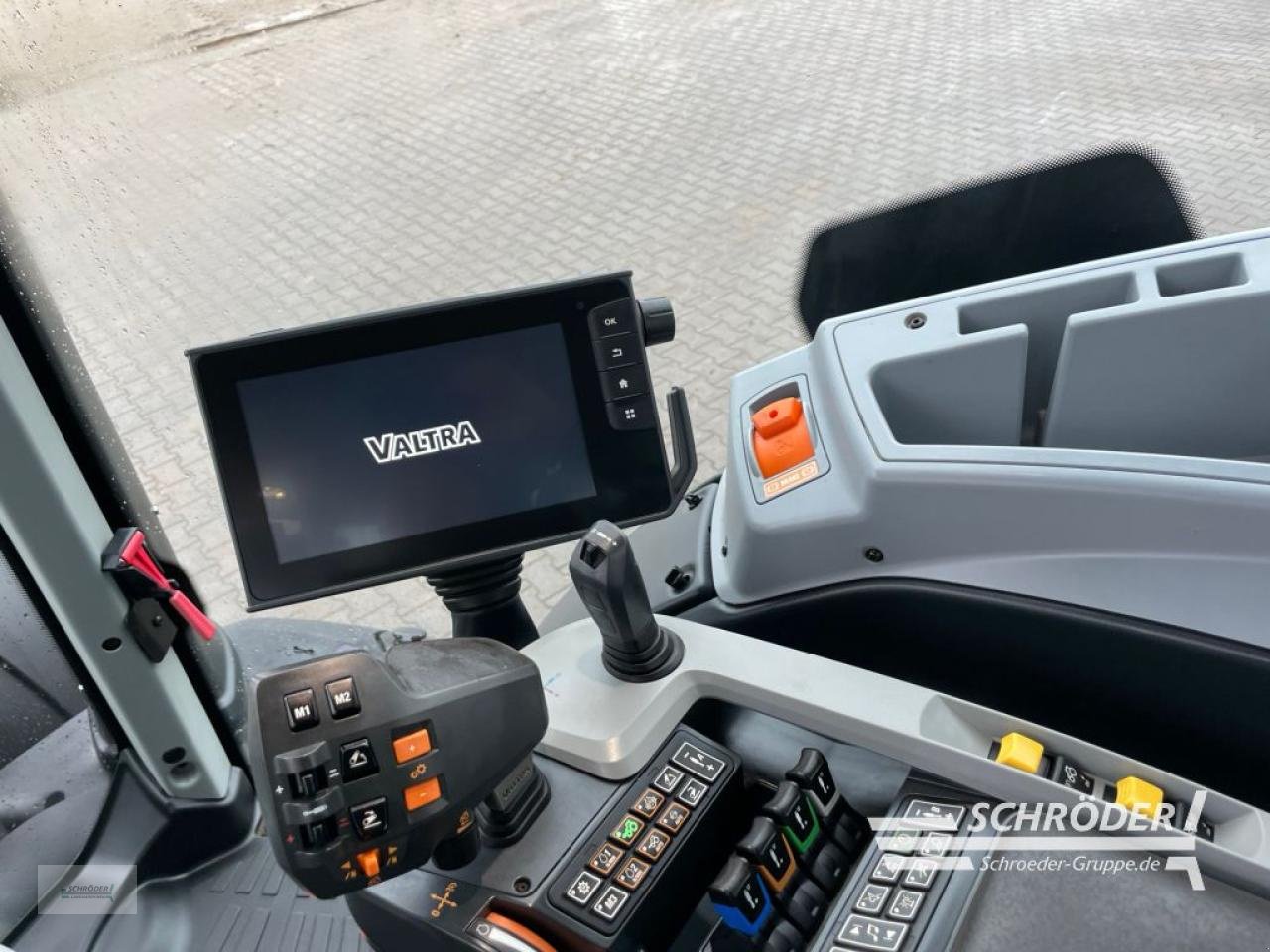 Traktor a típus Valtra T 174 ED SMARTTOUCH | RTK | UNLIMITED, Gebrauchtmaschine ekkor: Wildeshausen (Kép 14)